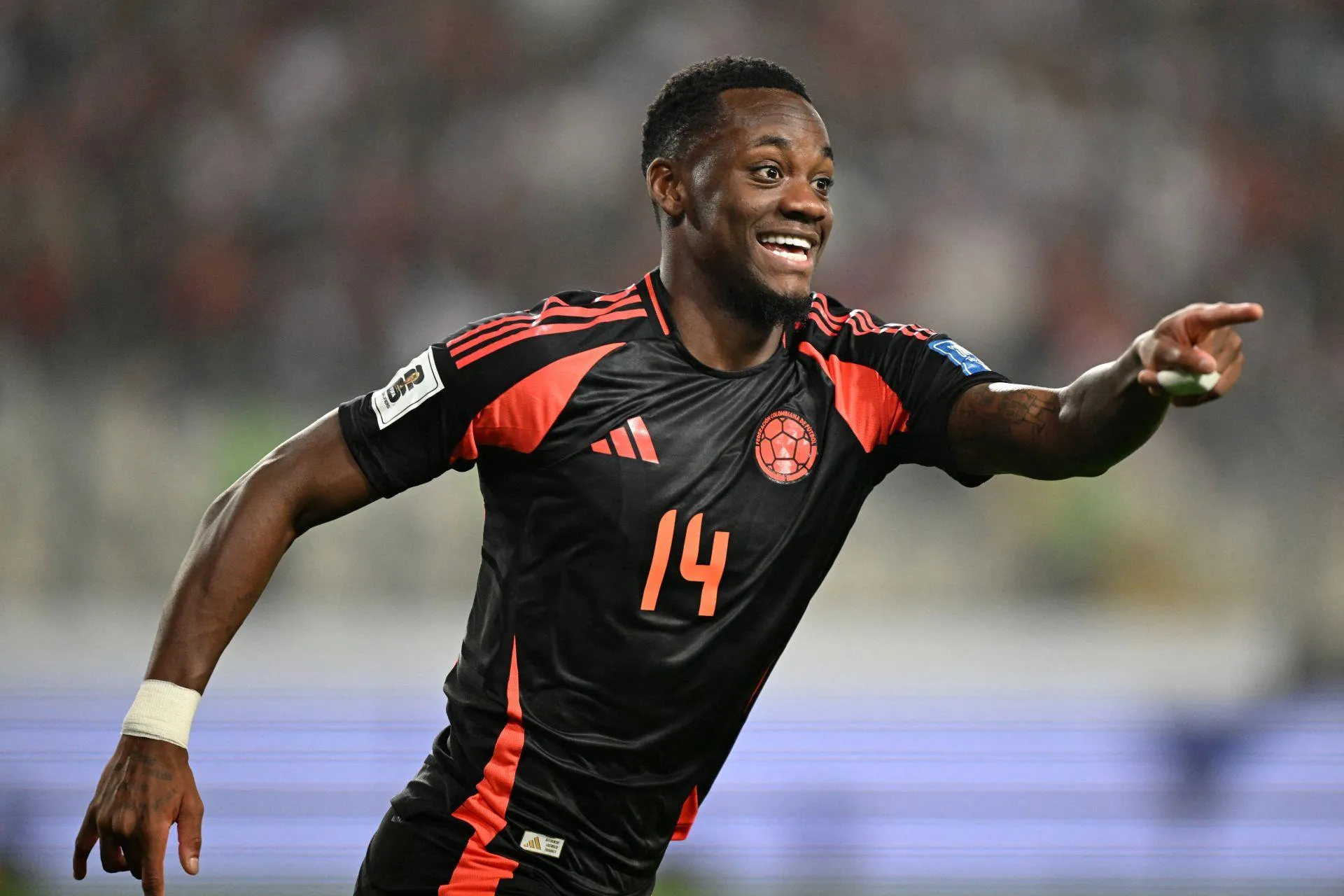Jhon Durán vers un départ au PSG