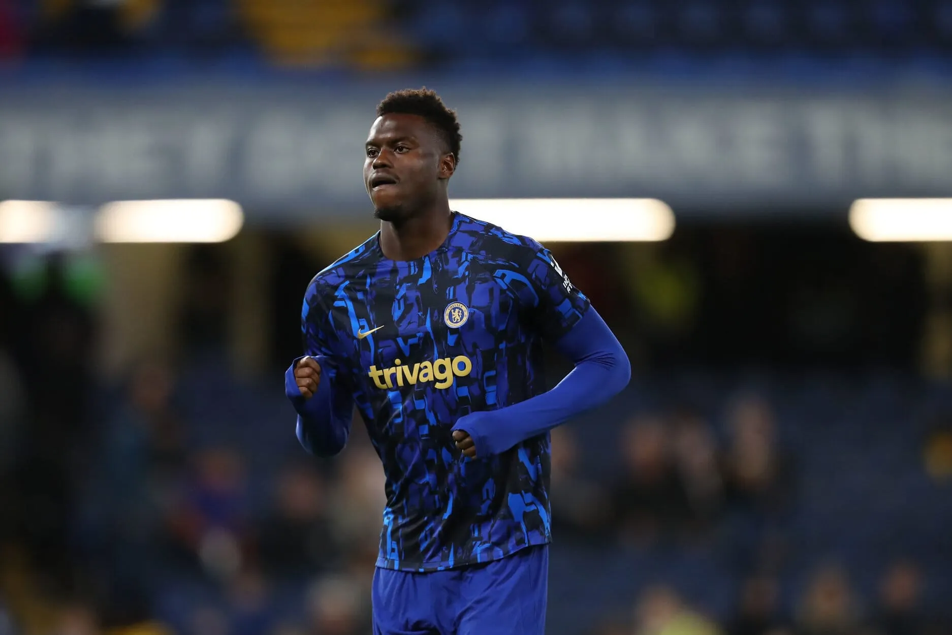 Benoit Badiashile est heureux d'évoluer à Chelsea