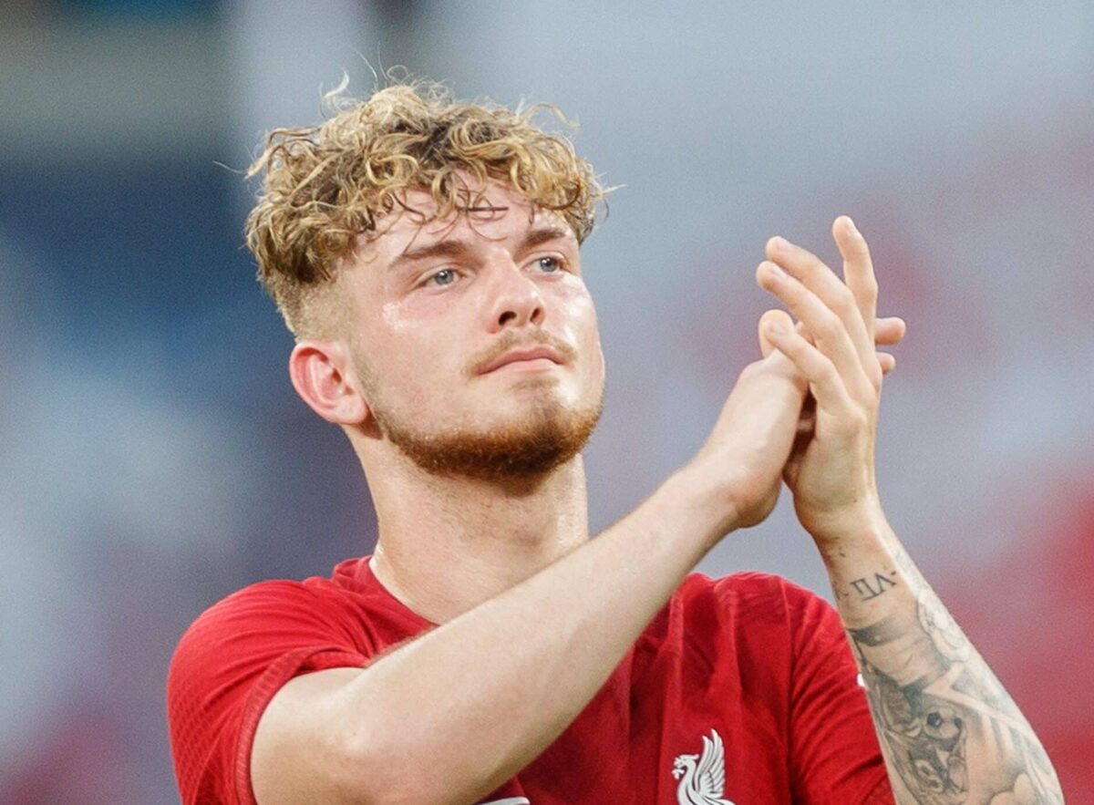 Harvey Elliott, milieu de terrain du Liverpool FC