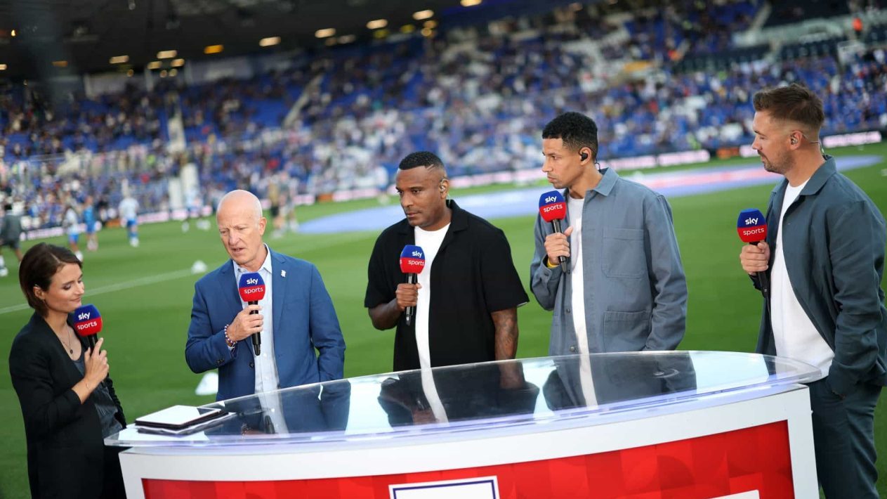 Le plateau terrain de Sky Sports