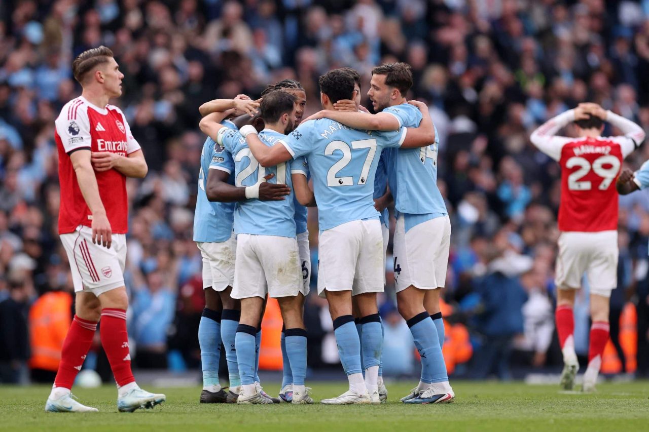La joie des joueurs de Manchester City après leur succès face à Arsenal